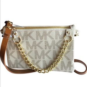 Michael Kors Belt Bag(LIKE NEW)